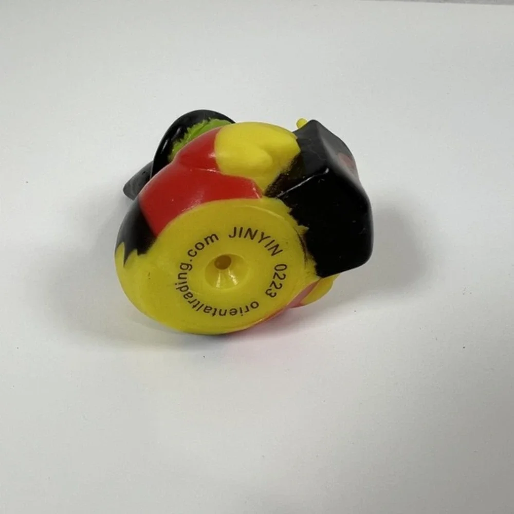 Halloween TRICK OR TREAT Witch Cruising Rubber Duck‎ 2 1/2